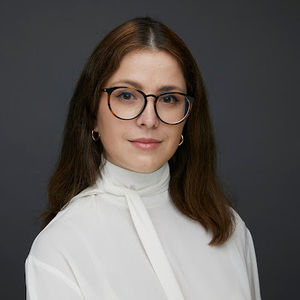 Meet your Posher, Vlada